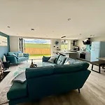 Seaside Getaway - Roebuck Vakantiehuis *