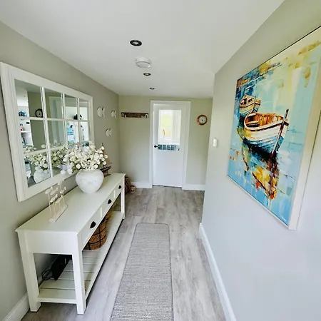 Seaside Getaway - Roebuck *